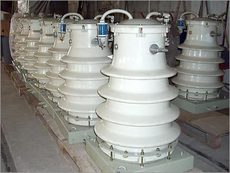 Трансформатор напряжения НКФ-150.