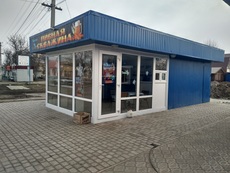 Остекление киосков