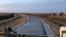 Бетонирование дорог, площадок, автостоянок.