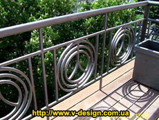 Ограждения из н/ж и черного металла.