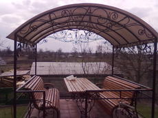 Металические входные двери, ворота, биседки, заборы