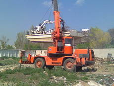 Шагающий экскаватор паук Кайзер на понтоне