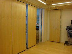 Мобільні стіни