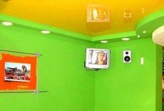 Беспесчанка, поклейка обоев