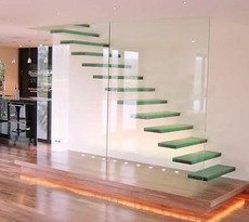 Изготовление зеркал, фасадов, мебели из стекла