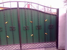 Ворота и заборы из металопрофиля. Черкассы и обл.