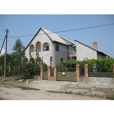 Продается двухэтажный дом в пригороде Запорожья, г-н В. Луга