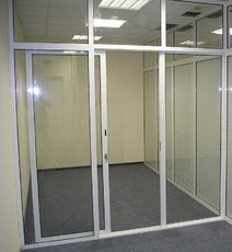 Перегородки офисные Киев, алюминиевые перегородки киев