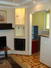 Продам трехкомнатную квартиру на Троещине Лаврухина, 16