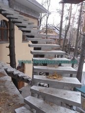 Изготовление бетонных лестниц