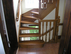 Лестницы на заказ в Харькове