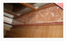 Подоконники из мрамора и гранита.