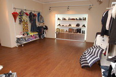 Пол для офисови и торговых центров AllureFloor