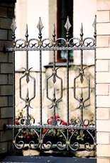 Кованые заборы и ограждения