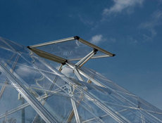 Сотовый и монолитный поликарбонат SunLite завода Palram