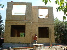 Бригада рабочих выполнит ремонтные и строительные услуги