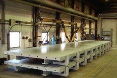 вибростолы для производства стеновых панелей.