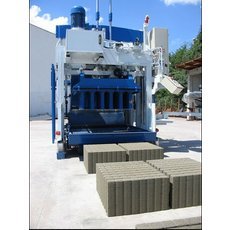 Оборудование по производству бетонных блоков.