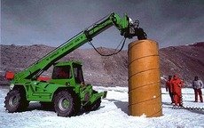 Телескопический погрущик Merlo P40. 9