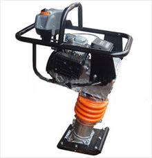 Вибротрамбовка HR 75 Honker (Чехия)