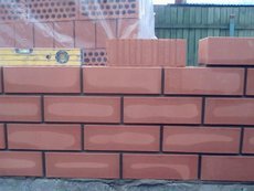 Нужны специалисты монолитчики и каменщики