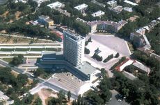 шикарная сталинка на Ленина