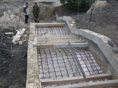 Бетон + фибра базальтовая, базальтовая арматура.