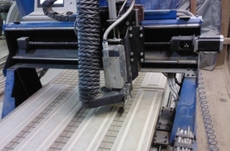 Предлагаем фрезерный станок с ЧПУ собственного производства