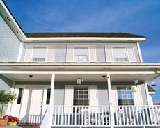 Преимущества защитных роллет