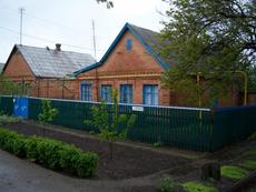 Продам или обменяю дом в Никополе 28500 долларов