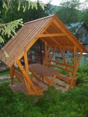 Монтаж лестниц дверей вагонка укладка паркета беседки