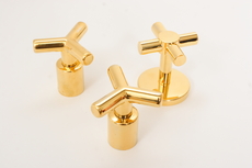 Золочение деталей и элементов сантехники в гостиницах, отеля