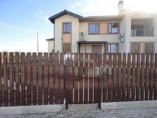 Штакетное металлическое ограждение