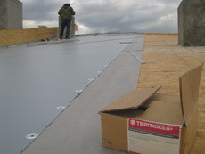 Бригада по монтажу кровли ПВХ и ТПО мембранами