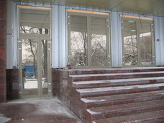 «Теплые» алюминиевые двери ЗЕНИТ (ДЗАП Украина)