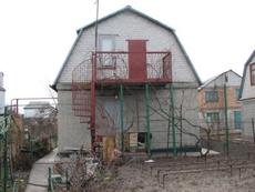 Дом-дача в Куриловке с. к Орель