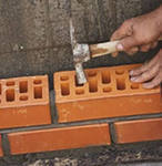 Кирпич Одесса пупить