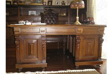 Изготовление деревянной мебели.