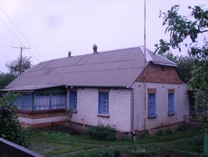 Продам дом или обменяю на 1-ком. в Киеве.