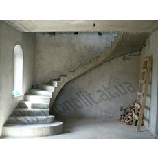 Лестницы монолитные бетонные в Киеве - под заказ