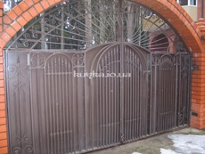 Кованые ворота, откатные, распашные, из профнастила, книжкой