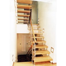 Установка, ремонт и отделка деревянных лестниц /0502029981/
