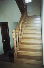 Двери, лестницы