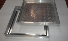 Люки-невидимки напольные алюминиевые заполняемые со съёмной