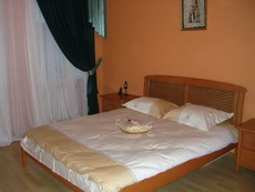 Посуточно очень хорошая квартира 2 комн 250 грн.