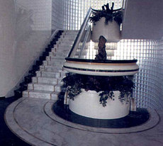 Лестница из мрамора