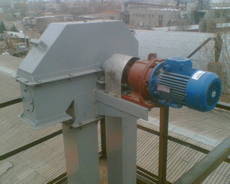 Ковшевой перегружатель