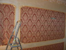 Поклейка текстильных бесшовных обоев Киев