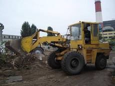 Услуги спецтехники: экскаваторы, погрузчики, самосвалы.