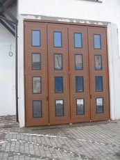 Промислові та гаражні ворота